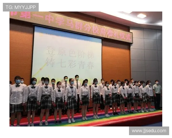 绿茵逐梦青春激荡世界足坛豪情与荣耀的碰撞