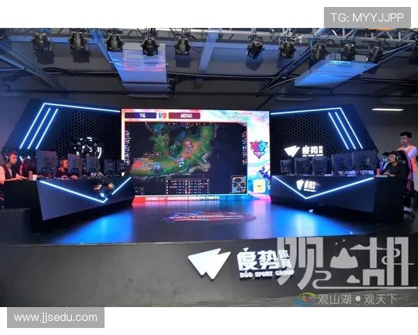 英雄联盟职业联赛激烈角逐赛场新动态各队备战战略与赛季前瞻分析