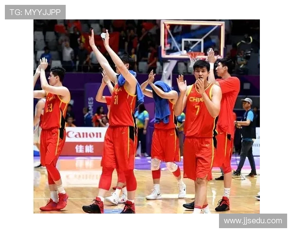 北京篮球队在亚运会中的灵活性表现引发热议与期待 北京篮球队在亚运会中的灵活性表现引发热议与期待