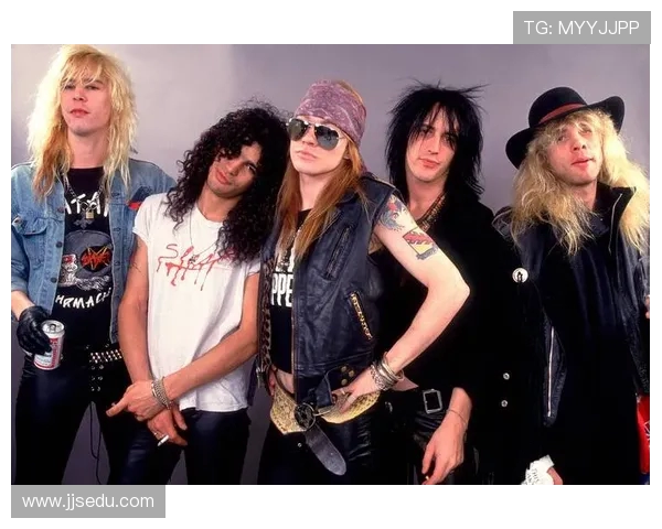 朱利叶斯·欧文的传奇人生与文学创作之路:从梦想起航到不朽经典 朱利叶斯·欧文的传奇人生与文学创作之路:从梦想起航到不朽经典